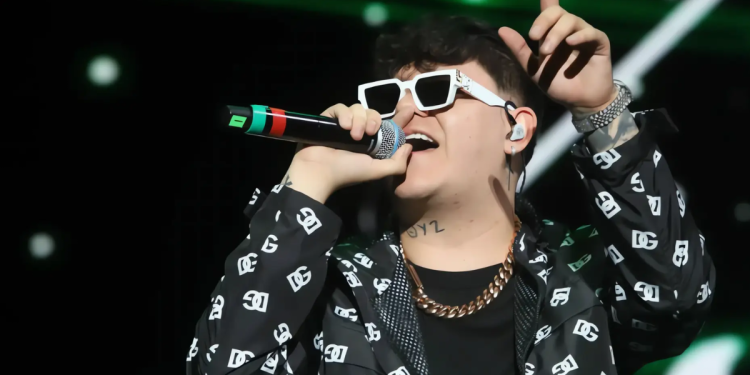 Junior H Desafía La Censura De Corridos