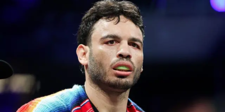 Julio César Chávez Jr. Arrestado Con Cadenas Y Sin Resistencia