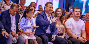 aprobación Adrián de la Garza, Monterrey, encuesta El Norte, programas sociales, gestión municipal, Transformando Monterrey