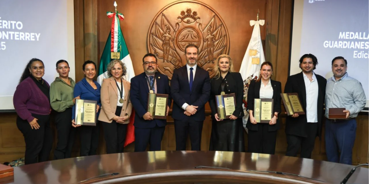 medalla-al-cuidado-del-medio-ambiente