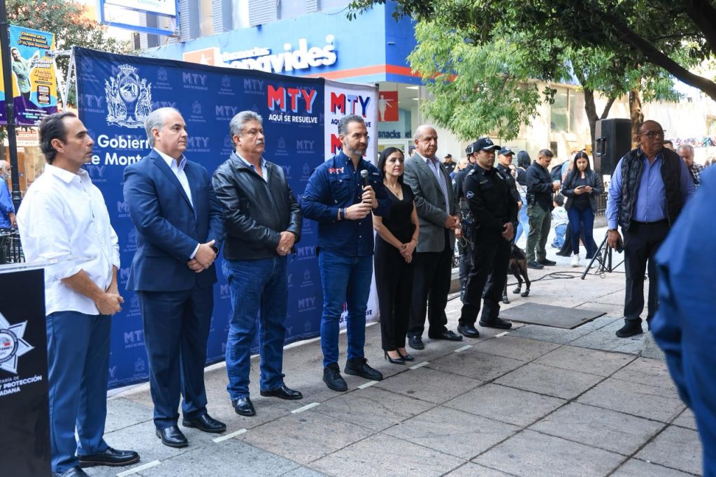 operativo-de-seguridad-Buen-Fin-Policía-de-Monterrey-centros-comerciales-estrategia-Escudo-vigilancia-municipal