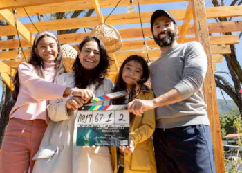 La-Mujer-Que-Soñaba-Bajo-El-Agua-cine-mexicano-Santiago-Nuevo-León-Mabel-Cadena-Carla-Sierra