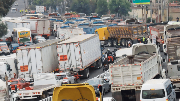 se espera aún el primer paro nacional de transportistas 2026