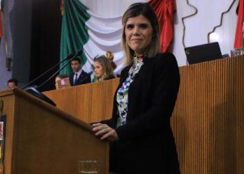 Propuesta busca convertir casas de adultos mayores en dinero en Nuevo León